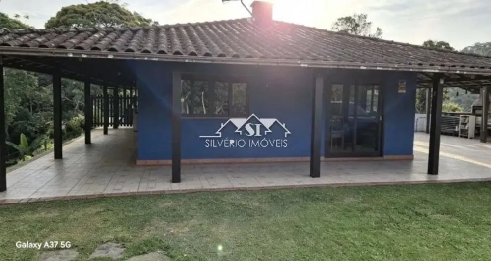Casa, 3 quartos, 320 m² - Foto 1