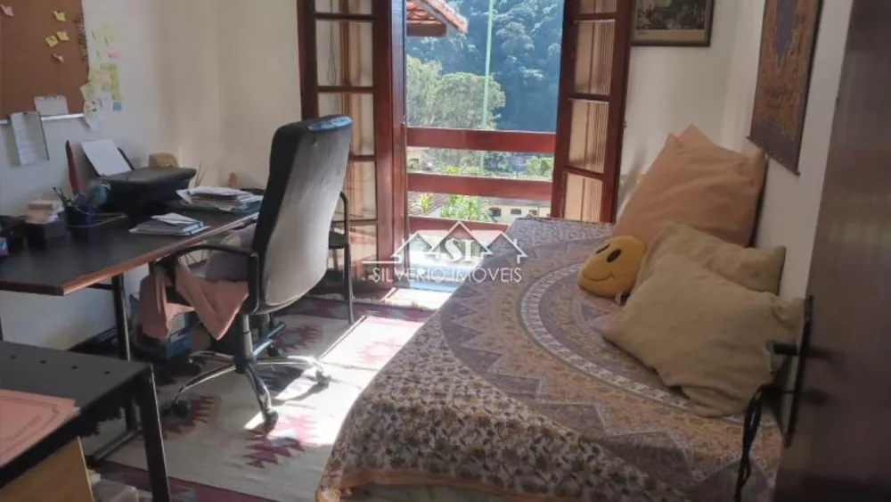 Casa, 3 quartos, 250 m² - Foto 11