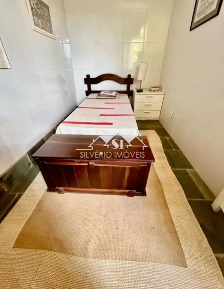 Casa, 4 quartos, 240 m² - Foto 19