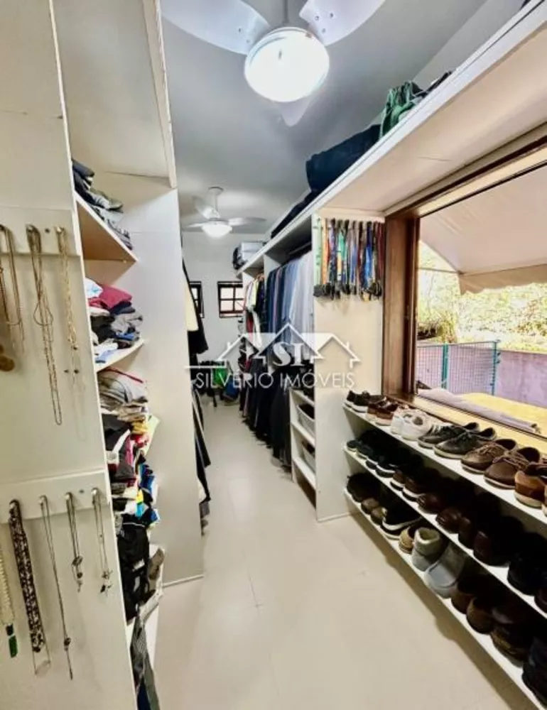 Casa, 4 quartos, 240 m² - Foto 35
