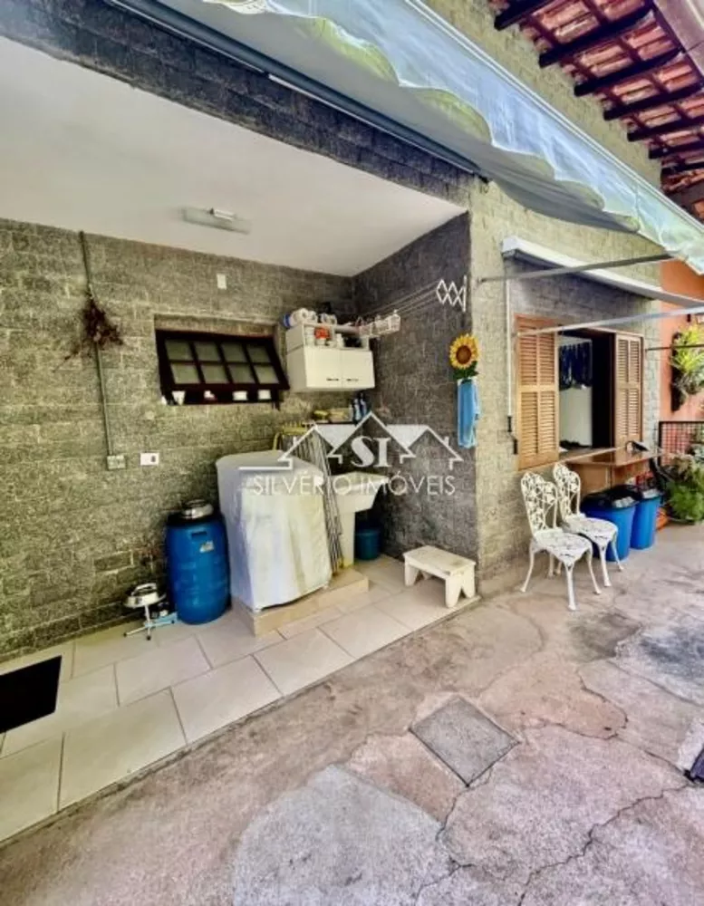Casa, 4 quartos, 240 m² - Foto 9