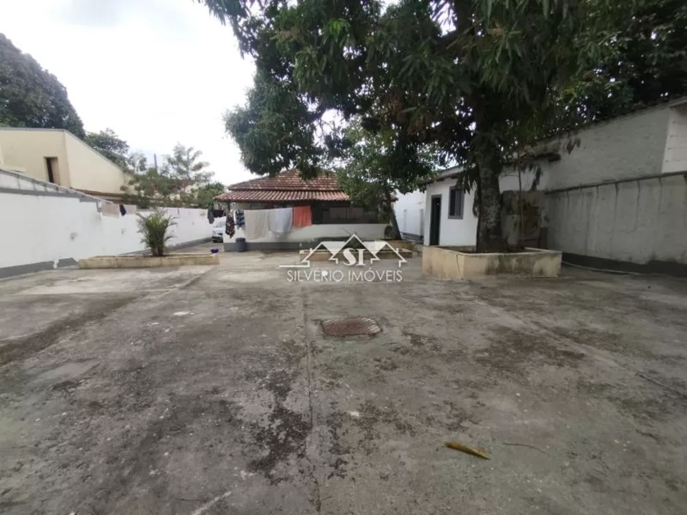 Casa, 4 quartos, 175 m² - Foto 1