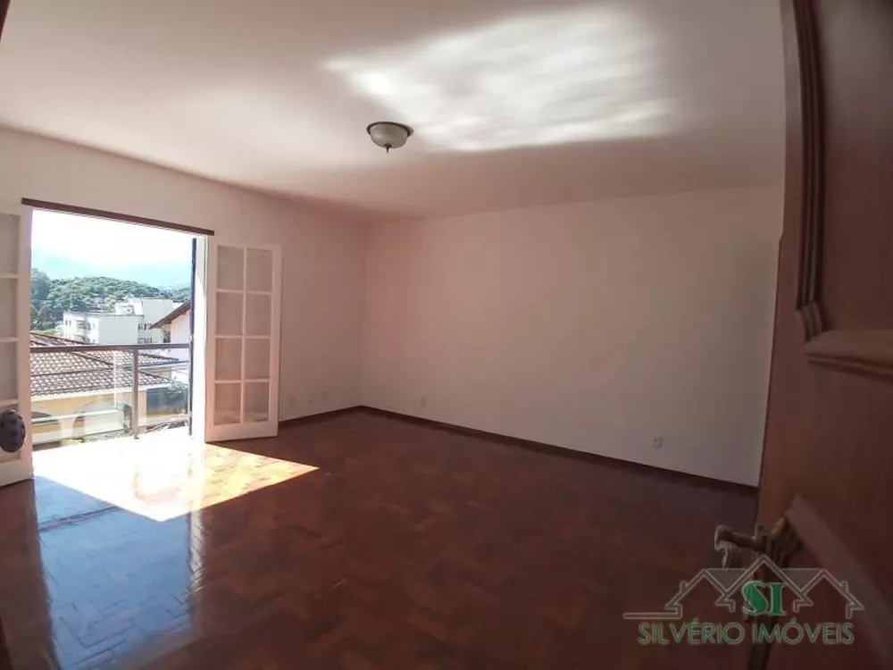 Casa, 5 quartos, 250 m² - Foto 13