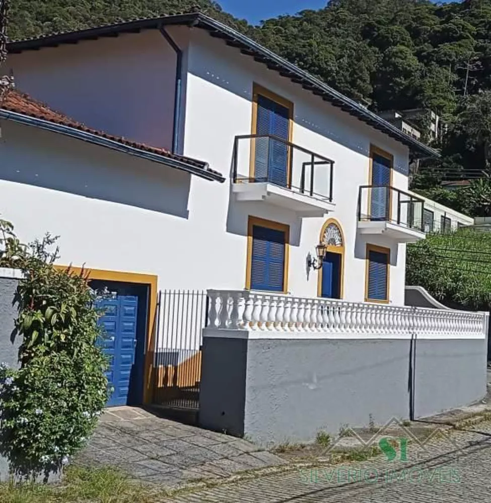 Casa, 5 quartos, 250 m² - Foto 1