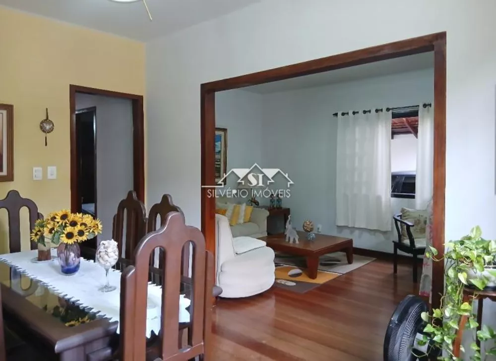 Casa, 4 quartos, 185 m² - Foto 2