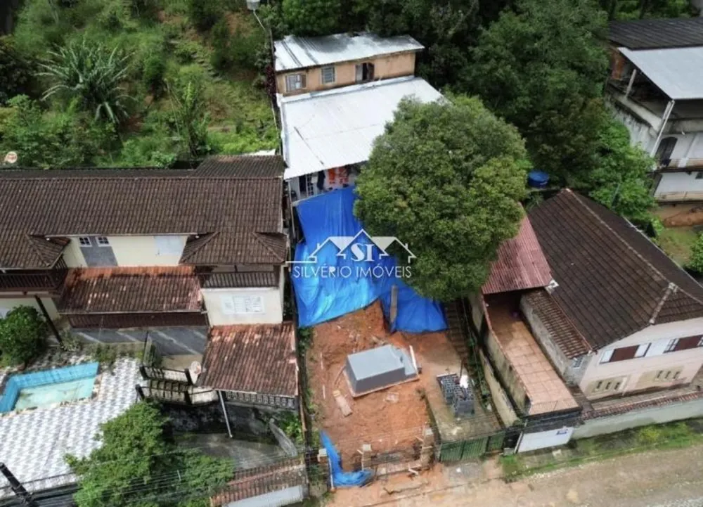 Casa, 4 quartos, 250 m² - Foto 1