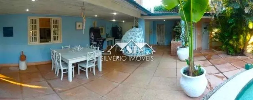 Casa, 3 quartos, 206 m² - Foto 1