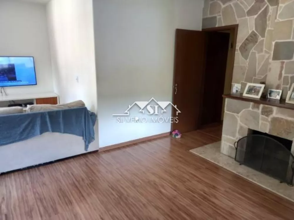 Casa, 4 quartos, 215 m² - Foto 4