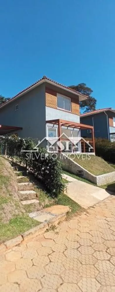 Casa, 3 quartos, 195 m² - Foto 1