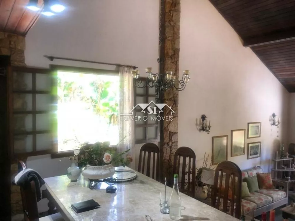 Casa, 3 quartos, 256 m² - Foto 17
