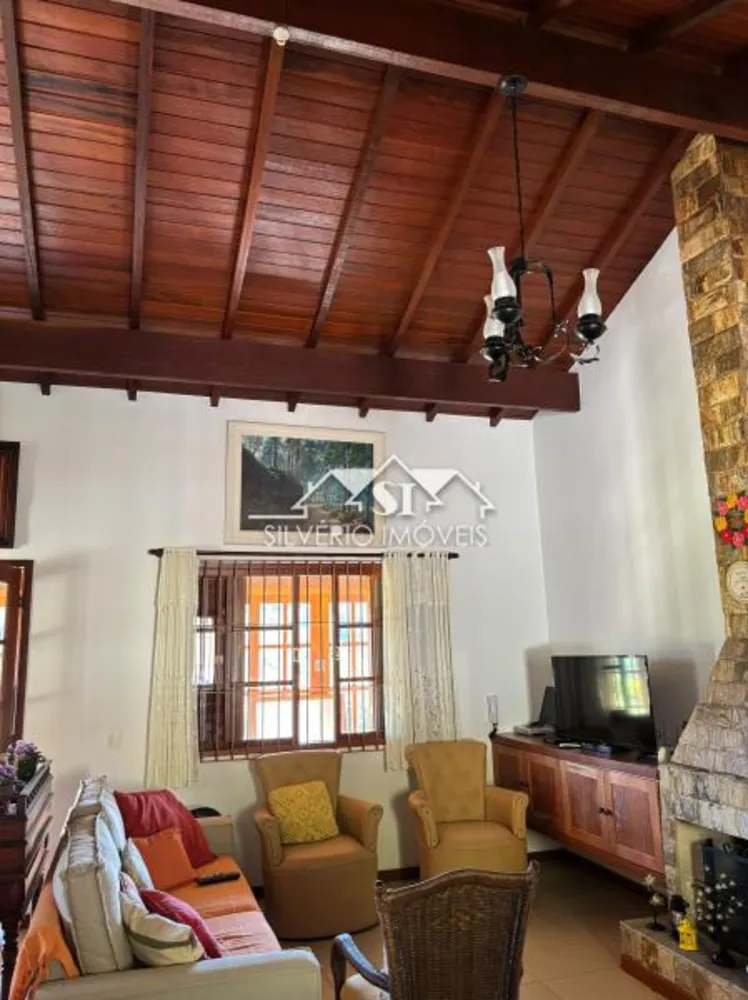 Sítio, 5 quartos, 3000 m² - Foto 9