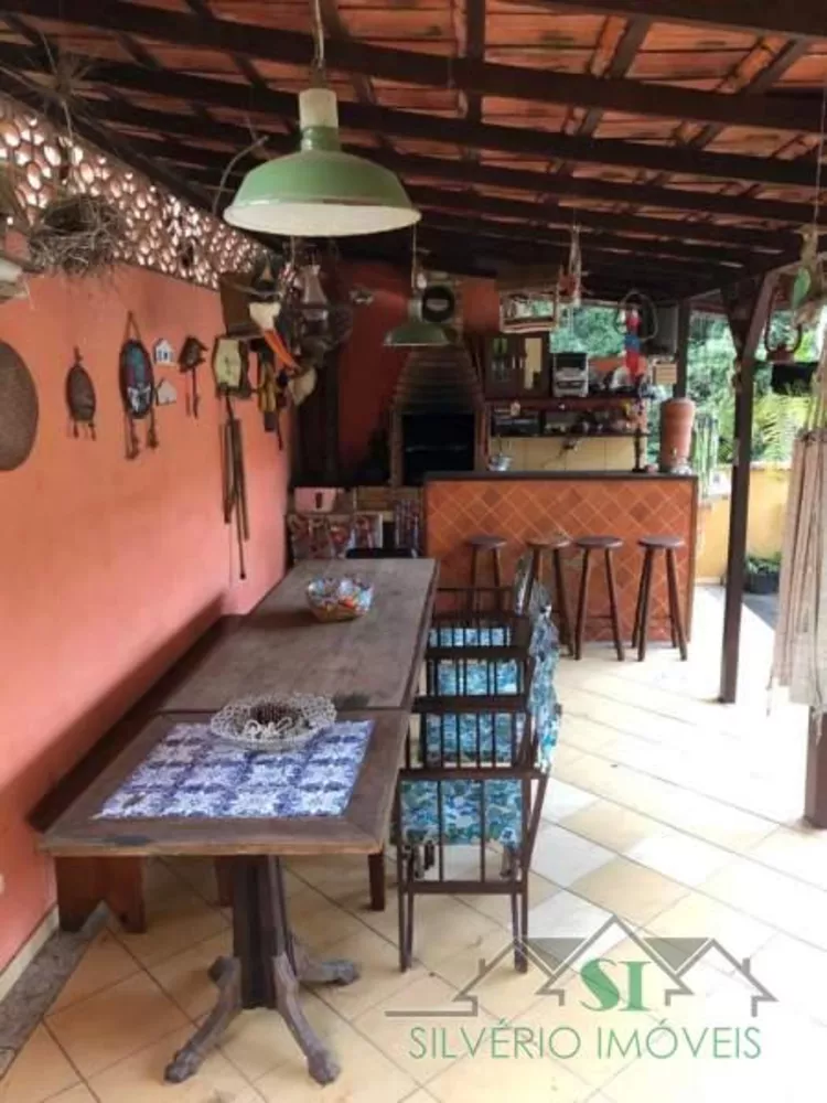 Casa, 4 quartos, 240 m² - Foto 4