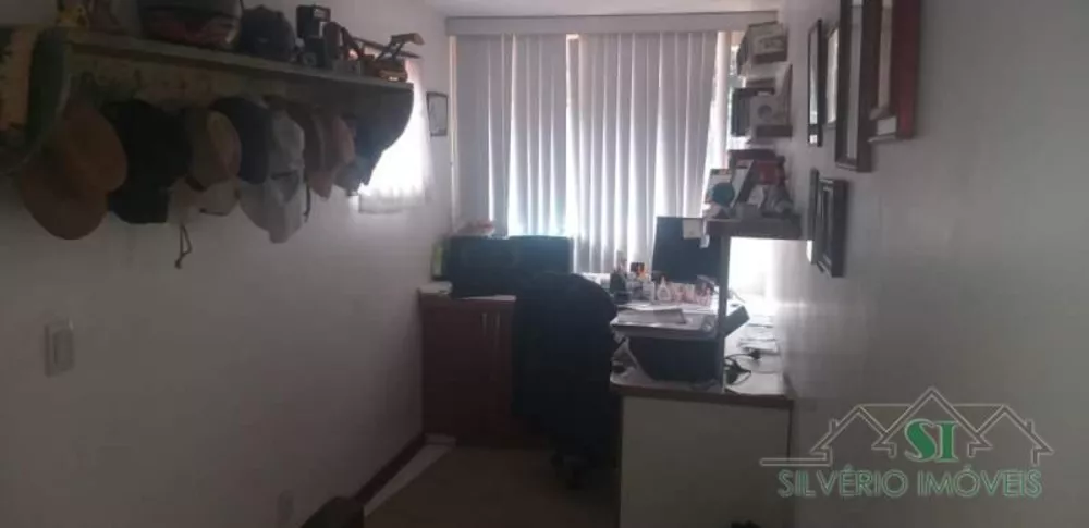 Casa, 4 quartos, 240 m² - Foto 21