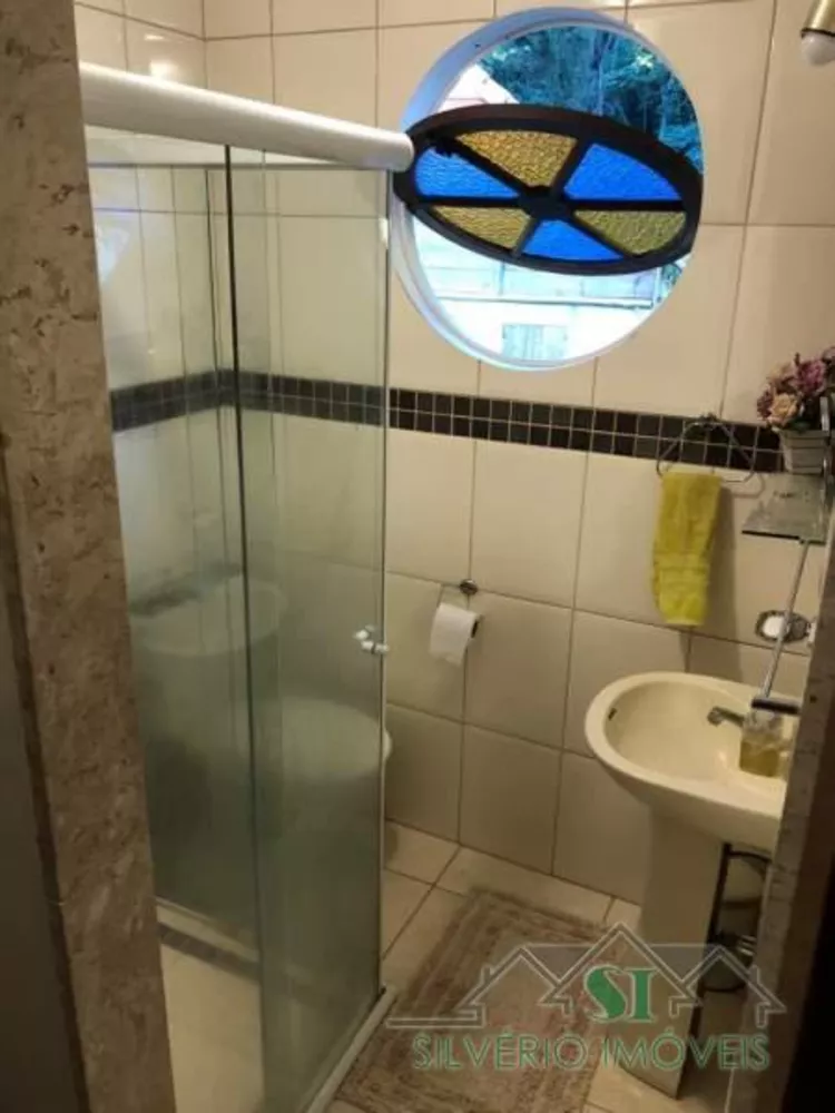 Casa, 4 quartos, 240 m² - Foto 9