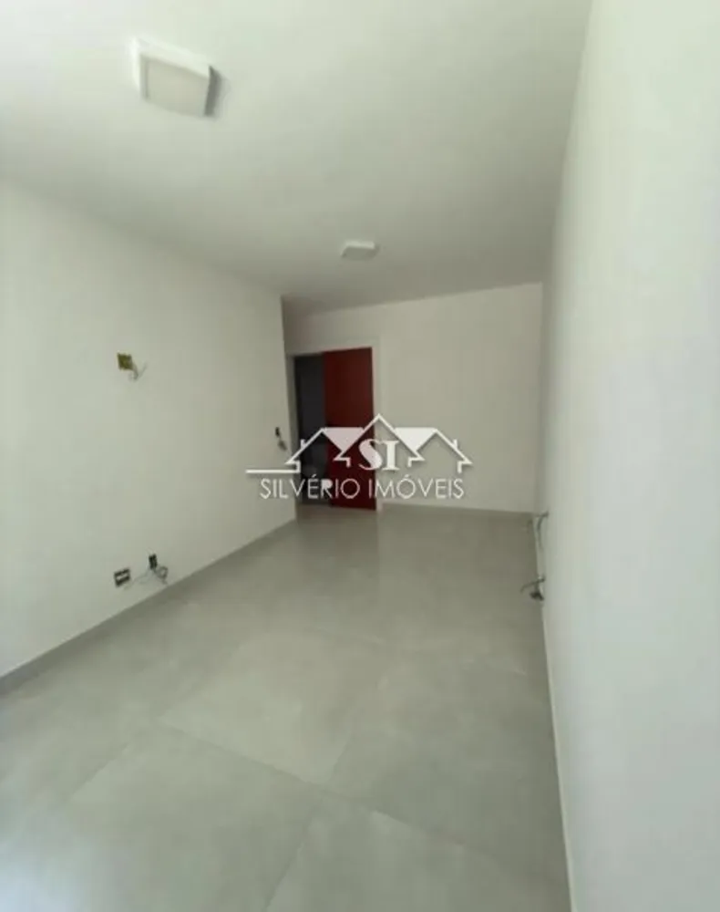 Apartamento, 3 quartos, 70 m² - Foto 2