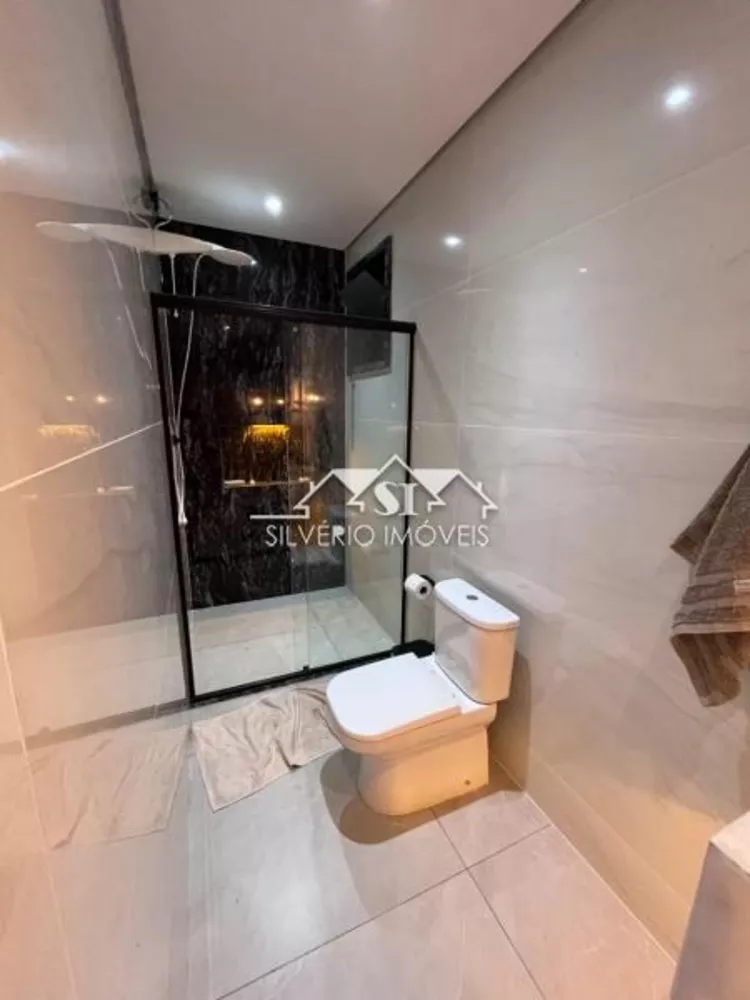 Casa, 3 quartos, 246 m² - Foto 17