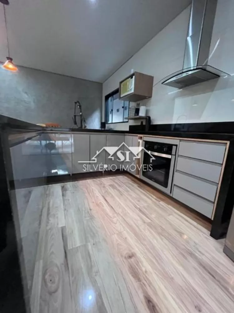 Casa, 3 quartos, 246 m² - Foto 38