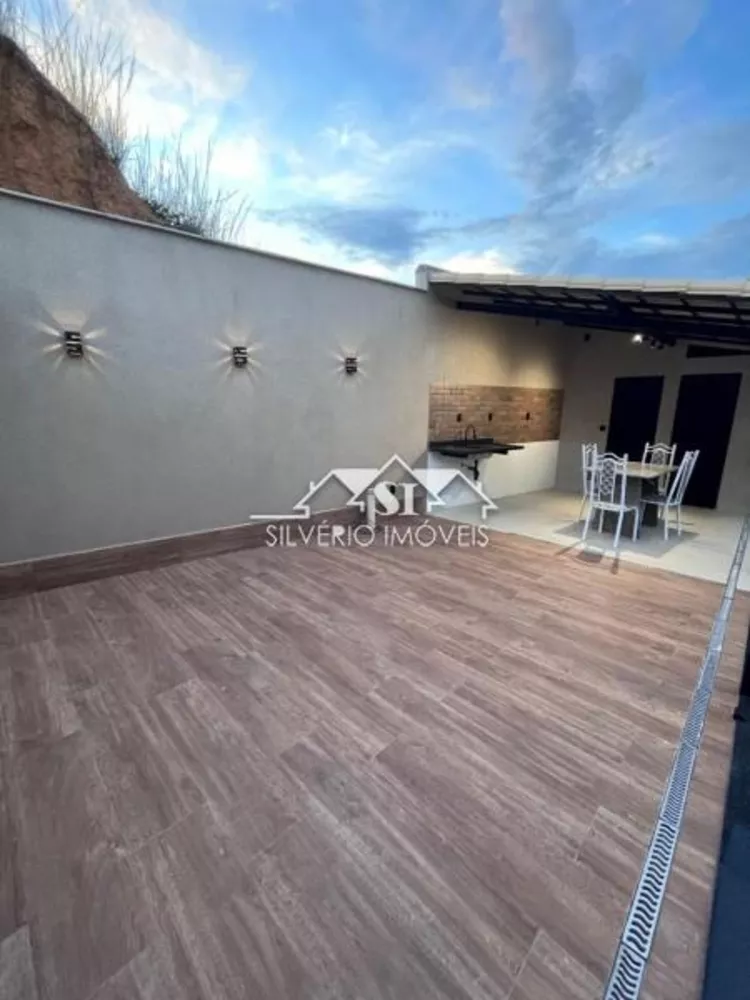 Casa, 3 quartos, 246 m² - Foto 9