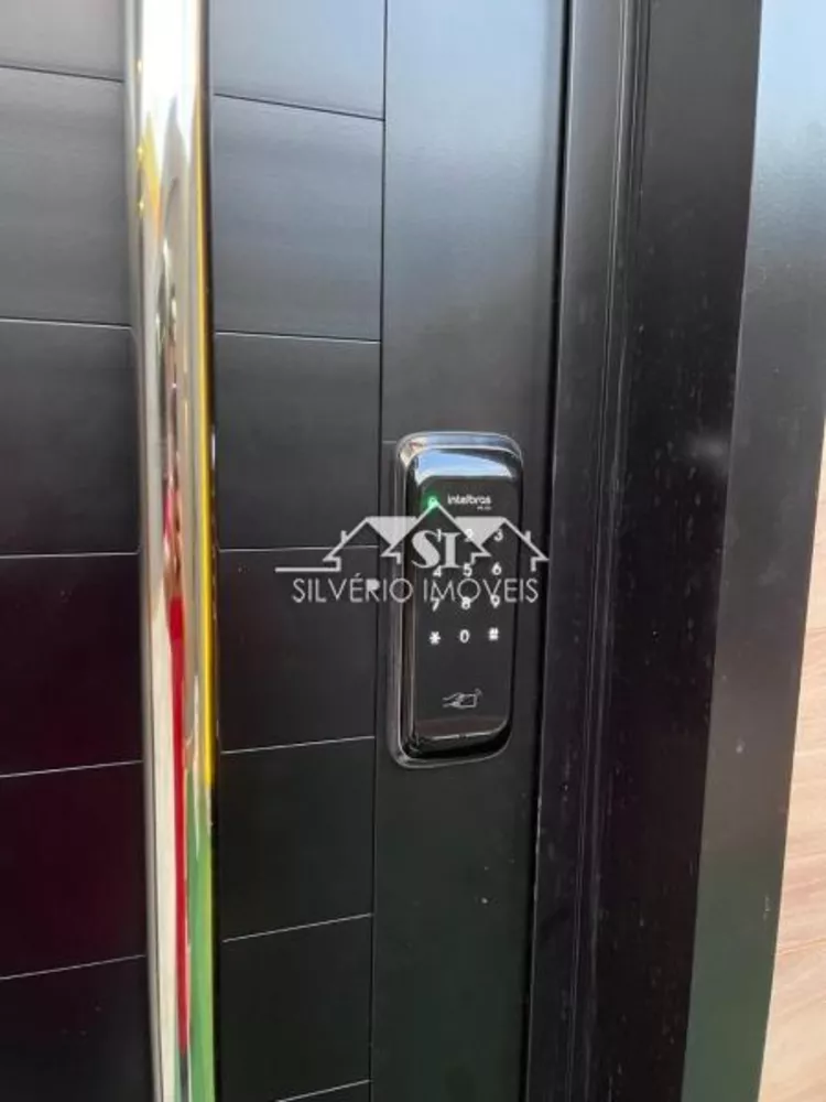 Casa, 3 quartos, 246 m² - Foto 4