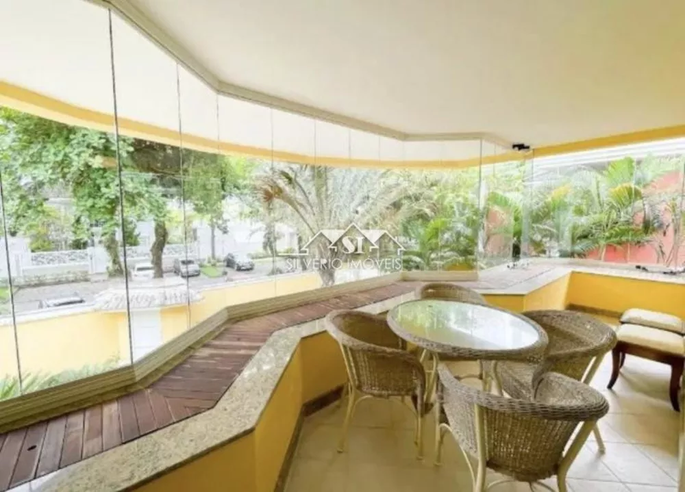 Casa, 5 quartos, 1113 m² - Foto 1
