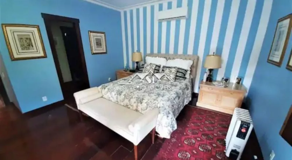 Casa, 6 quartos, 300 m² - Foto 1
