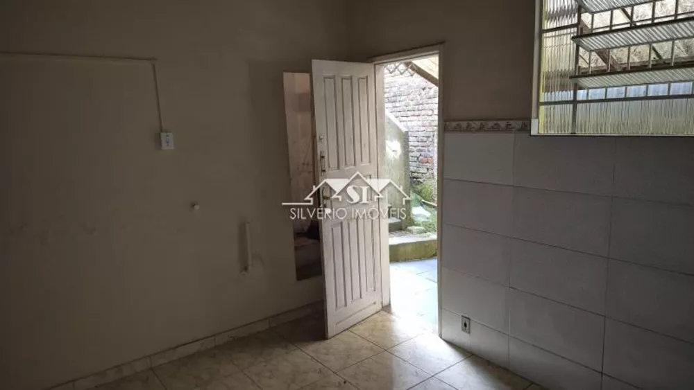 Casa, 5 quartos, 150 m² - Foto 3
