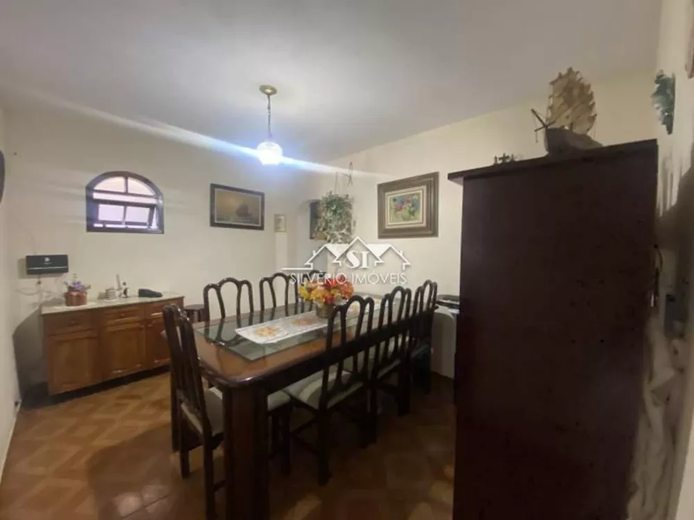 Casa, 4 quartos, 200 m² - Foto 15