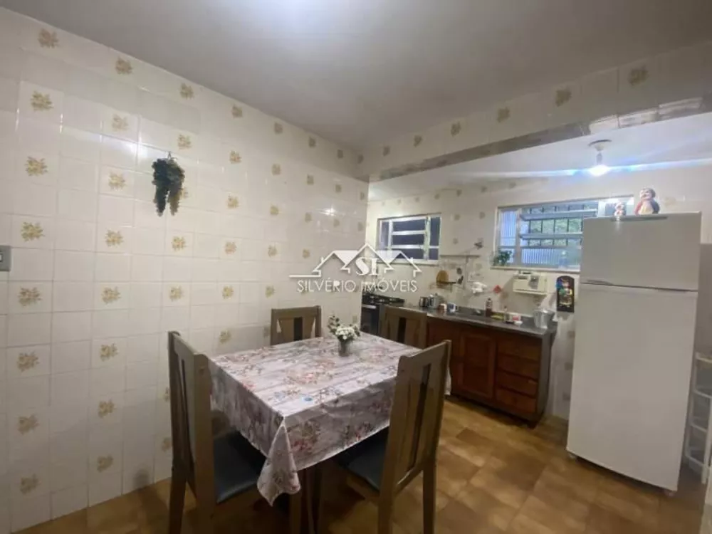 Casa, 4 quartos, 200 m² - Foto 24