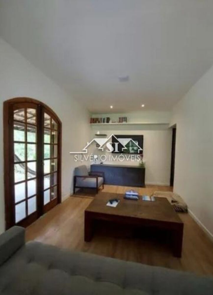 Sítio à venda com 3 quartos, 1400m² - Foto 4