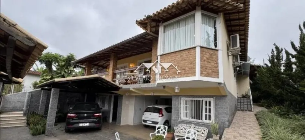Casa, 5 quartos, 200 m² - Foto 1