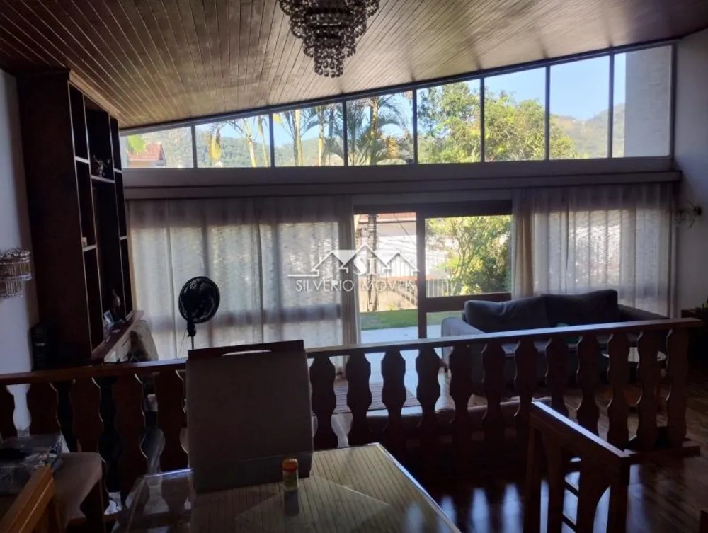 Casa, 3 quartos, 232 m² - Foto 6