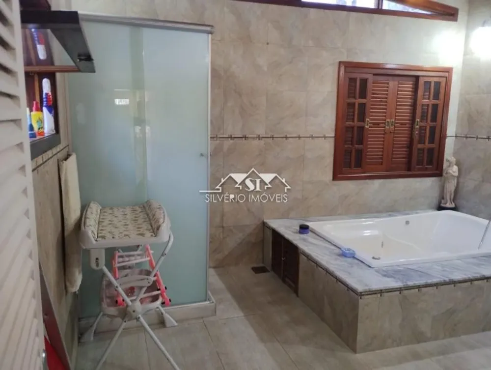 Casa, 3 quartos, 232 m² - Foto 17