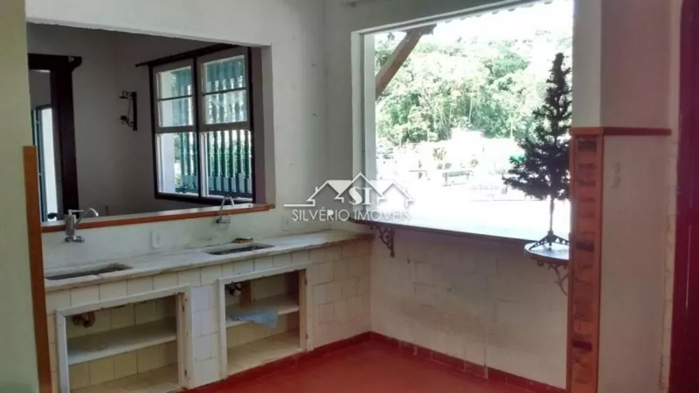 Casa, 4 quartos, 250 m² - Foto 19