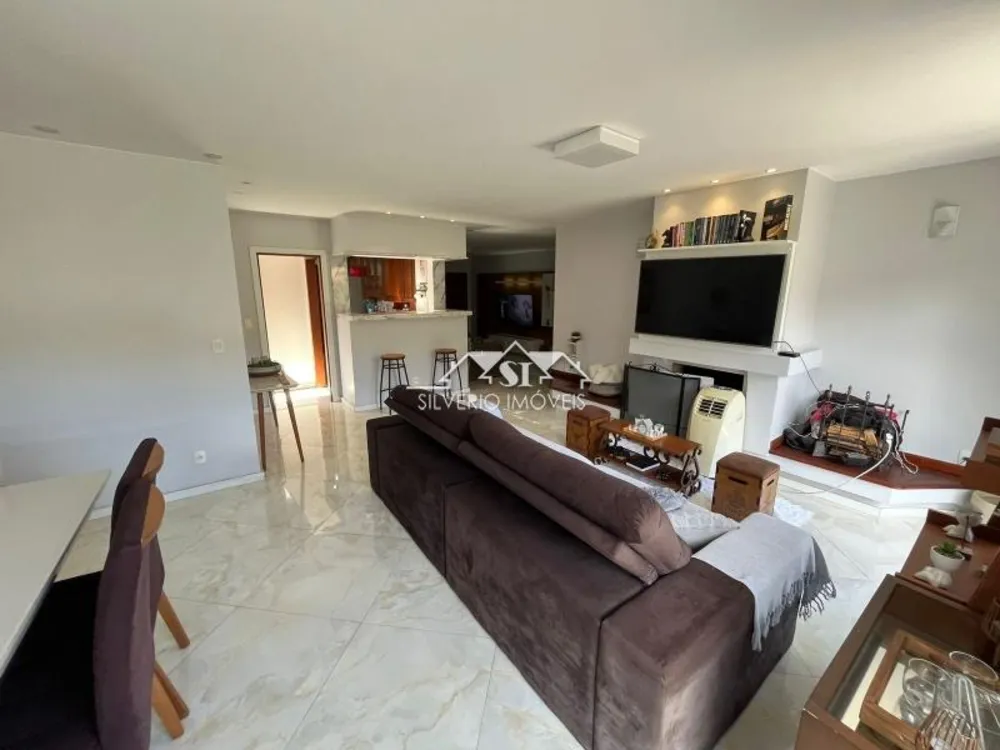 Apartamento, 3 quartos, 240 m² - Foto 3