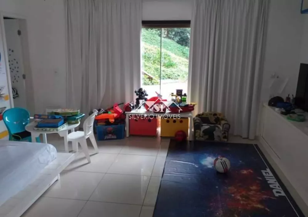 Casa, 7 quartos, 550 m² - Foto 1