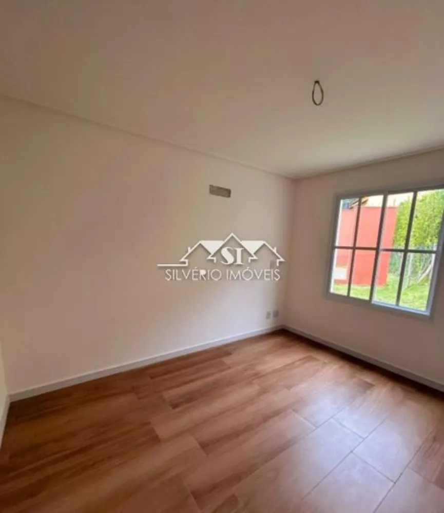 Casa, 4 quartos, 225 m² - Foto 22