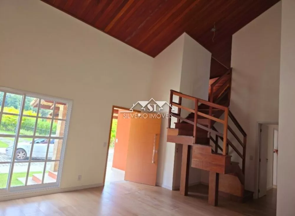 Casa, 4 quartos, 225 m² - Foto 30