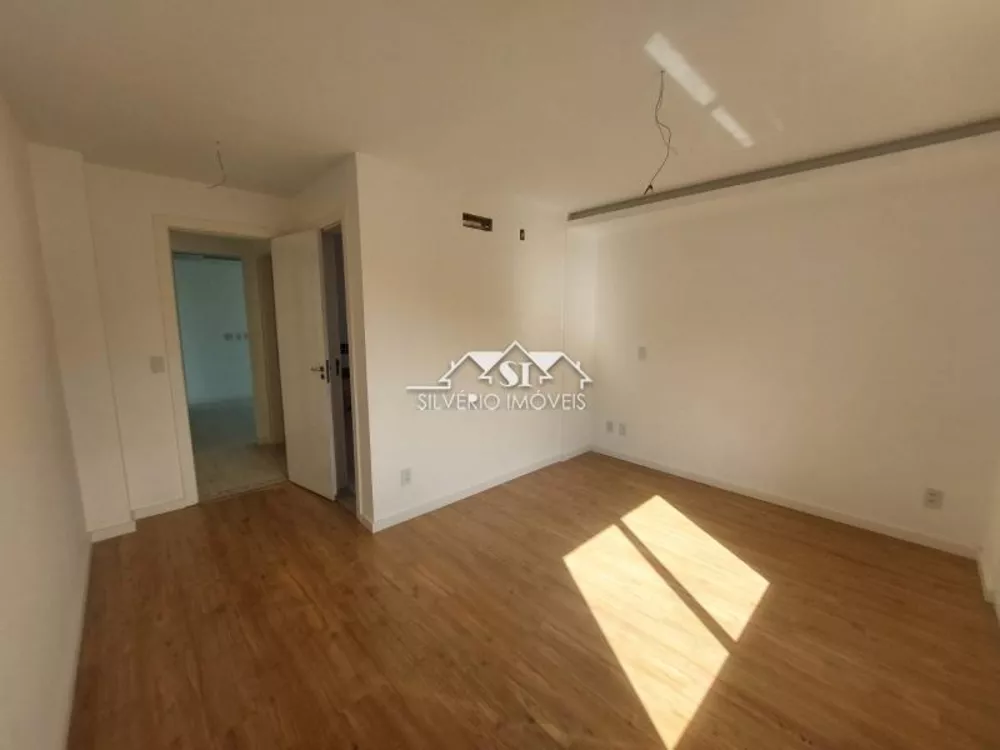 Apartamento, 3 quartos, 184 m² - Foto 2
