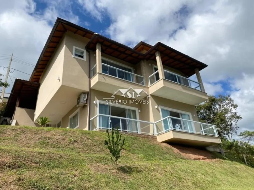 Casa, 4 quartos, 200 m² - Foto 1