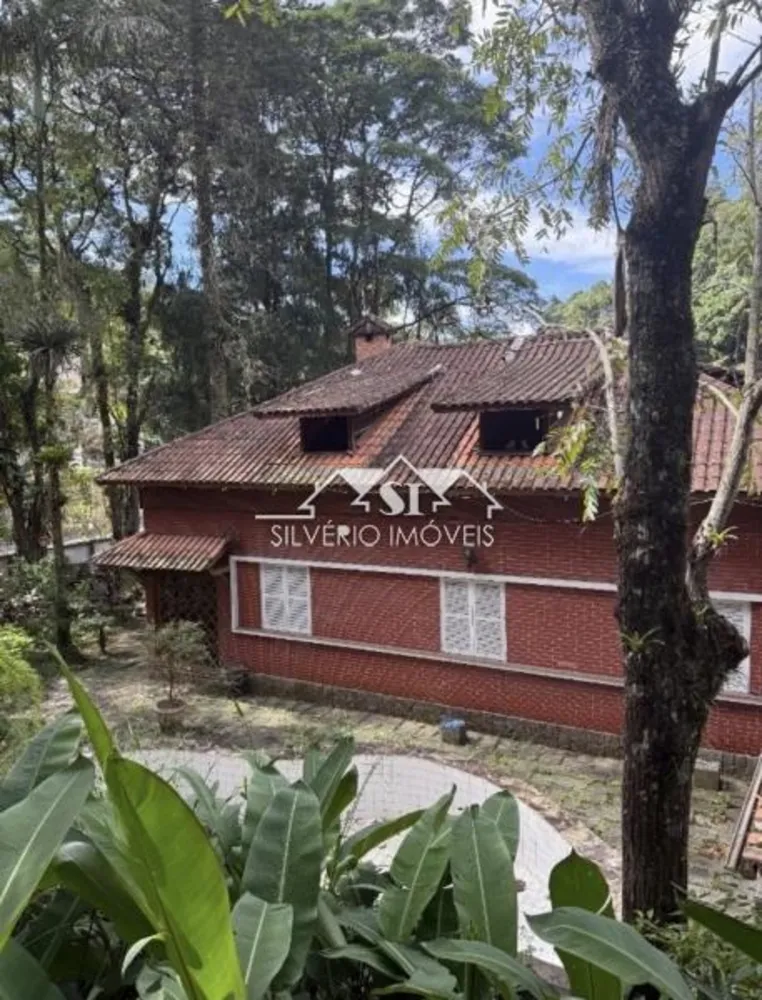 Casa, 6 quartos, 300 m² - Foto 2