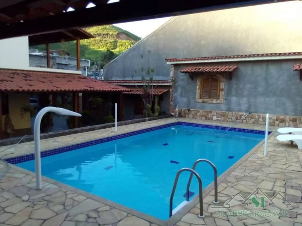 Casa, 5 quartos, 377 m² - Foto 2