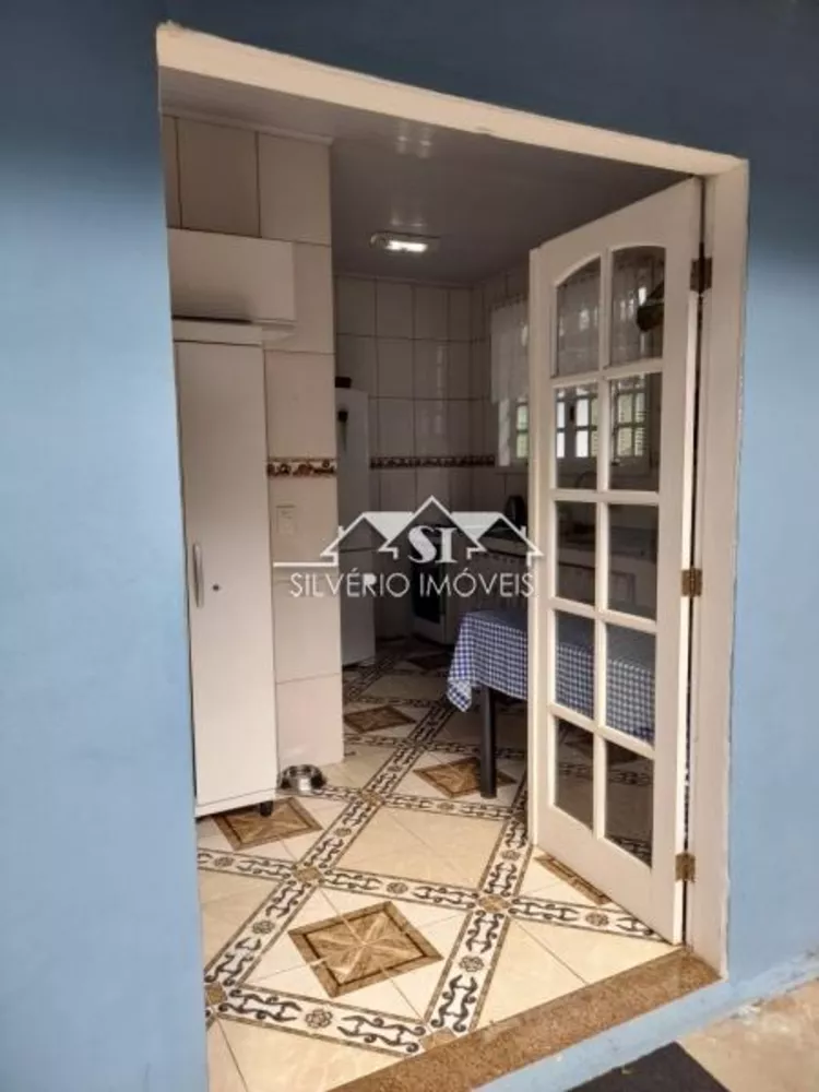 Casa, 3 quartos, 200 m² - Foto 7