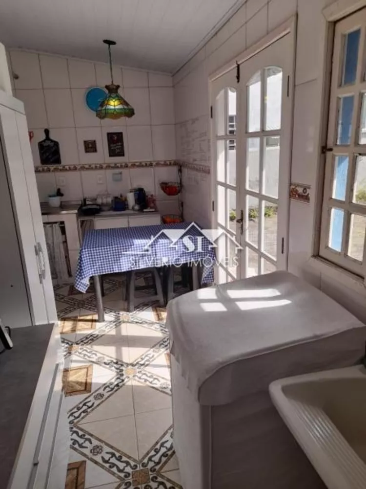 Casa, 3 quartos, 200 m² - Foto 11