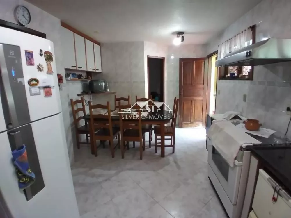 Casa, 3 quartos, 256 m² - Foto 14