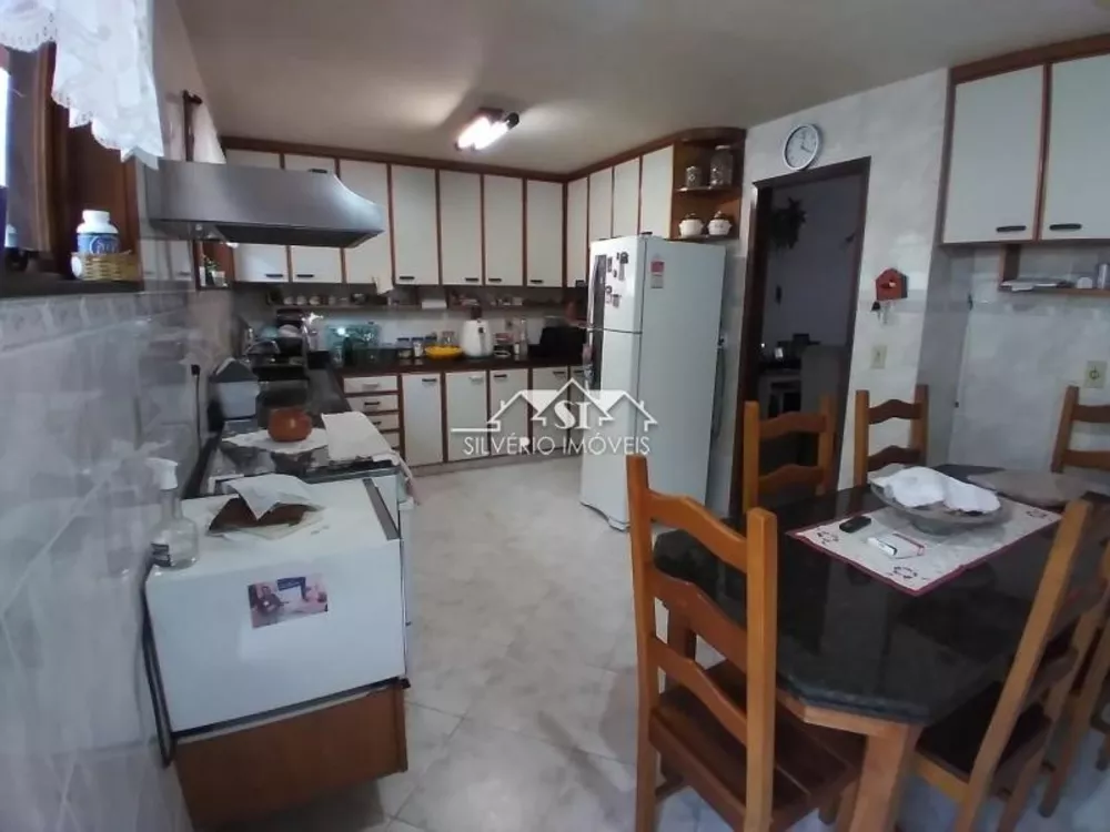 Casa, 3 quartos, 256 m² - Foto 23