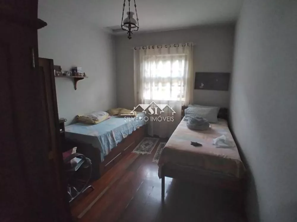 Casa, 3 quartos, 256 m² - Foto 35