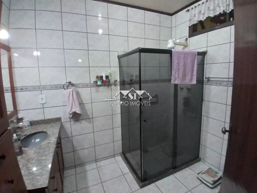 Casa, 3 quartos, 256 m² - Foto 1
