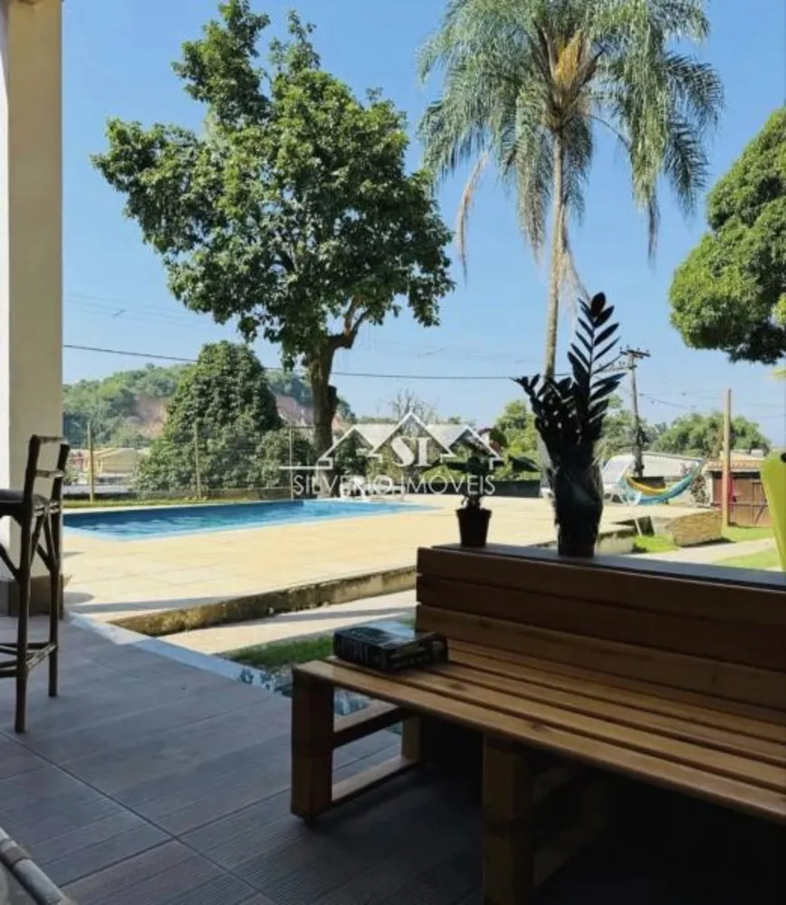 Casa, 3 quartos, 250 m² - Foto 2
