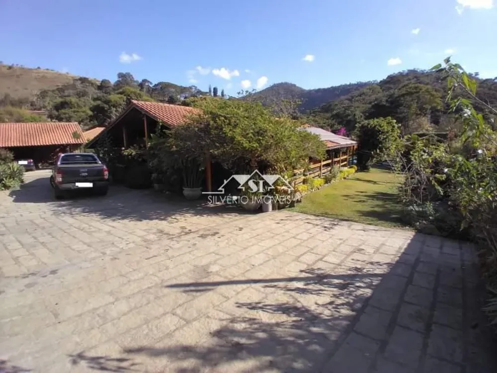 Casa, 3 quartos, 300 m² - Foto 1