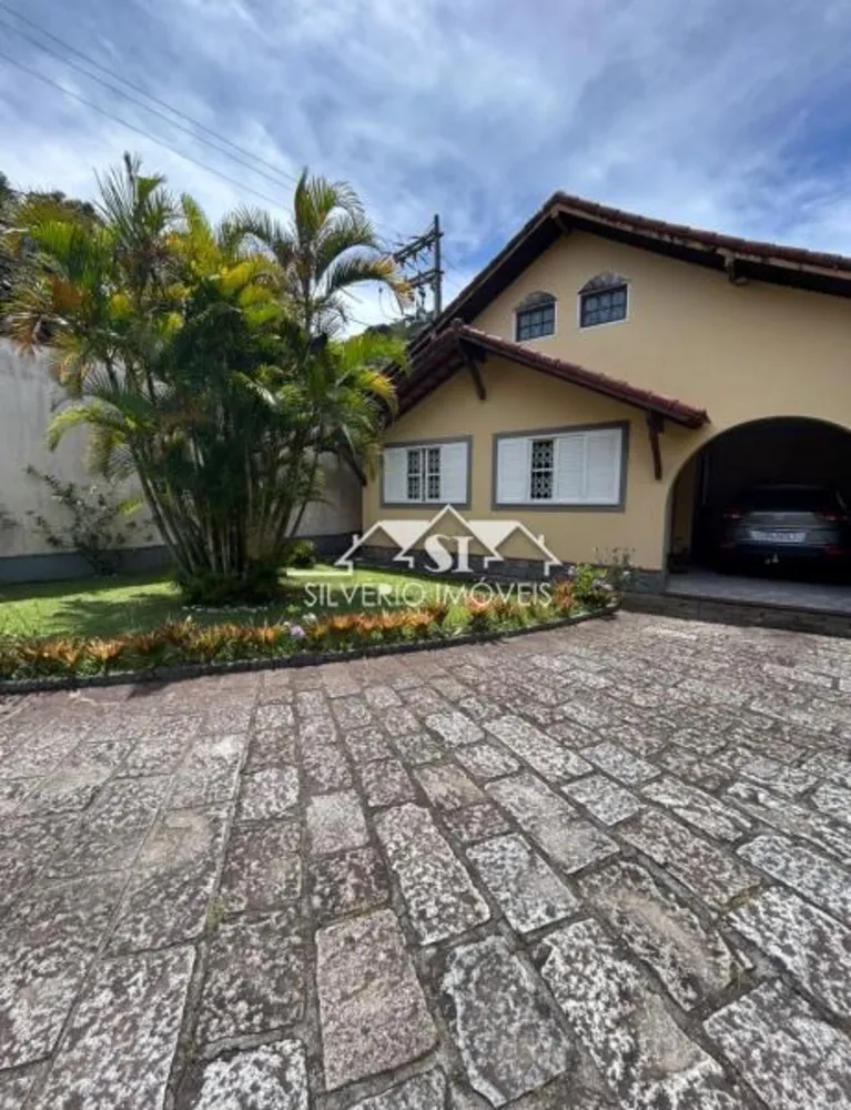 Casa, 3 quartos, 180 m² - Foto 2